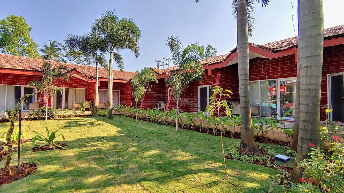 לונבלה Whispering Woods Resort מראה חיצוני תמונה
