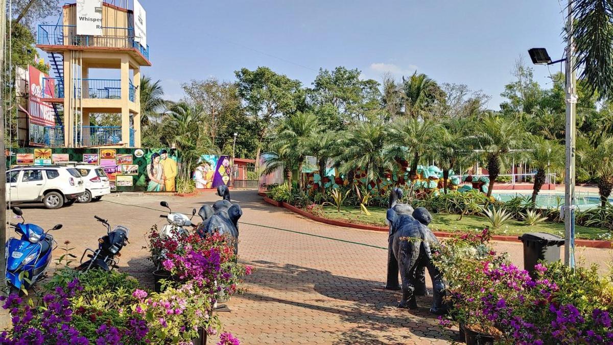 לונבלה Whispering Woods Resort מראה חיצוני תמונה